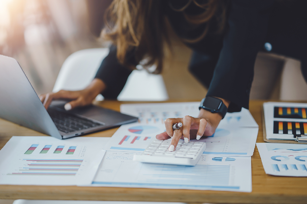 公司注銷(xiāo)時(shí)，賬面上還有未分配的利潤(rùn)，需要交稅嗎？（附最新注銷(xiāo)流程）